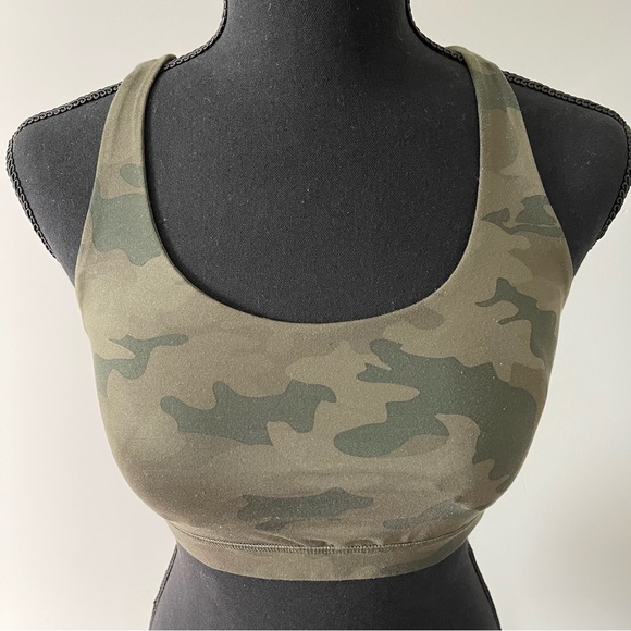 Lululemon Energy Bra Camo Fatigue Green Size 6 - Picture 7 of 14